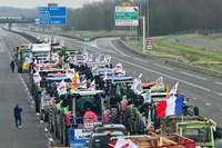 Francijā turpinās lauksaimnieku protesti