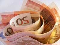 Mērķdotācijās un caur nozaru ministrijām pašvaldības šogad saņems gandrīz miljardu eiro