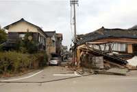 Bojāgājušo skaits Japānas zemestrīcē sasniedz 62