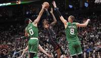 Video: Porziņģis gūst 15 punktus “Celtics” uzvarā NBA mačā