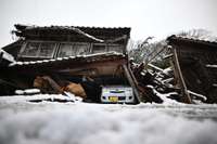 Bojāgājušo skaits Japānas zemestrīcē pārsniedz 200