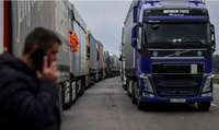 Polijas lauksaimnieki pārtrauc bloķēt autoceļu uz Vāciju