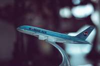 EK ar nosacījumiem atļauj “Korean Air” pārņemt “Asiana Airlines”