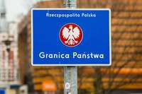 Polija apsver robežu slēgšanu Ukrainas importam