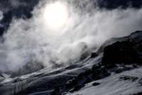 Francijā lavīnā gājuši bojā četri slēpotāji