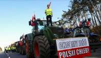 Polijas lauksaimnieki bloķē ceļu uz Vāciju