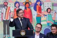 Kolumbija pagarina pamieru ar ELN