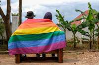 Rietumi peļ Irākas pret homoseksuāļiem vērsto likumu