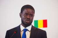 Senegālas prezidenta vēlēšanās uzvarējis opozīcijas kandidāts Basiru Diomaje Faje
