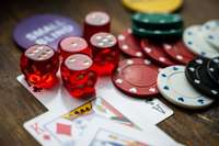 Plānots ierobežot nelikumīgas azartspēļu reklāmas
