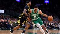 “Celtics” bez Porziņģa ierindā sagrauj “Warriors” vienību