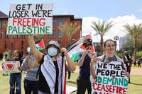 Policija likvidē palestīniešu atbalstītāju nometnes trijās ASV universitātēs