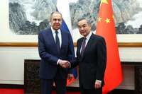Pekina sola “stiprināt stratēģisko sadarbību” ar Maskavu