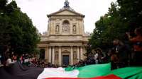 Francijas policija izjauc palestīniešu atbalsta demonstrāciju Sorbonnas Universitātē