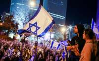 Izraēlā desmitiem tūkstoši cilvēku protestē pret Netanjahu valdību