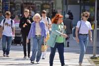 Aptauja: Iedzīvotāji Latvijā optimistiskāki par dzīves līmeņa uzlabošanos nekā ES vidēji