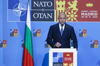 Bulgārijas prezidents piedalījies nesankcionētā prokrieviskā gājienā