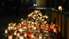 FOTO: Mūziķu slavas alejā piemin Aivaru Brīzi