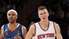 Porziņģa 13 punkti neglābj "Knicks" no zaudējuma NBA finālistei "Cavaliers"