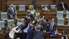 Kosovas parlamentā izceļas kautiņš