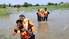 Pakistānā plūdu dēļ evakuēti vairāk nekā 100 000 cilvēku