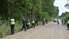 Foto un video: Policisti un brīvprātīgie meklē mežā pazudušo vīrieti
