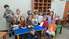Foto un video: "Lieldienu jampadracī" bērni gatavojas Lieldienām un darina dekorus