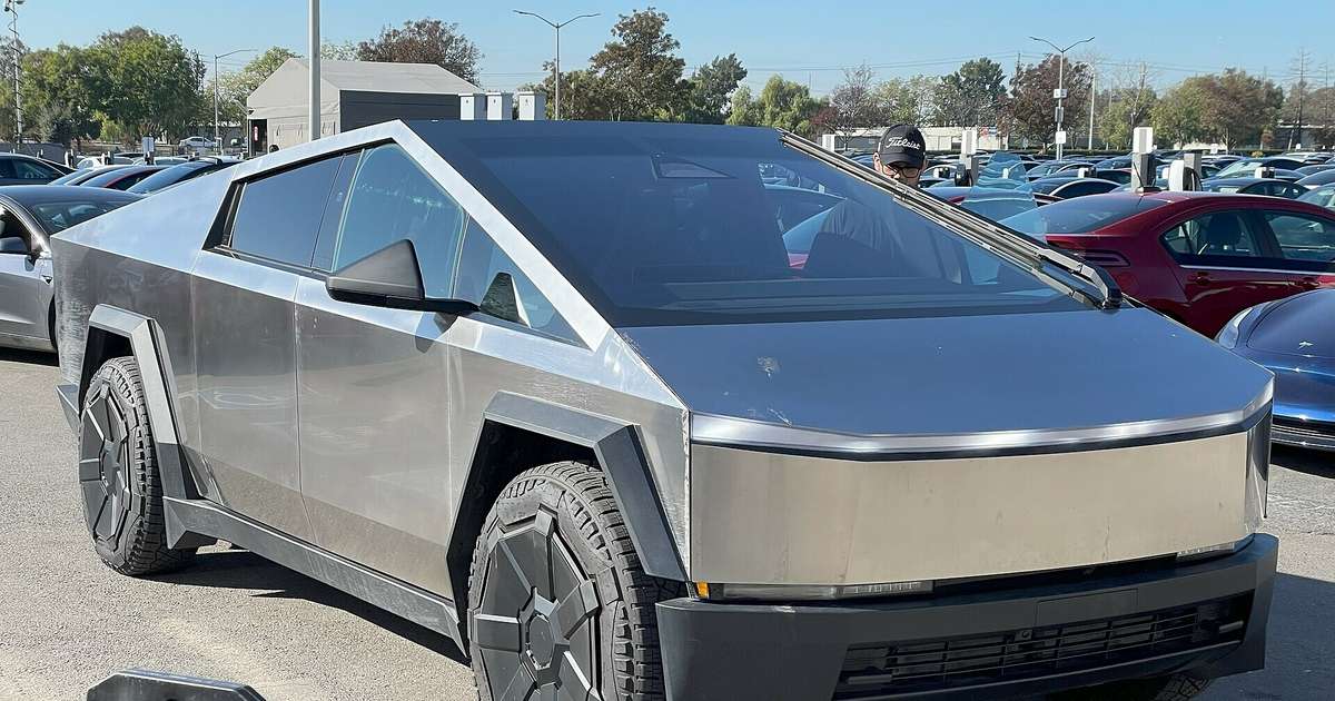 Tesla Cybertruck US Withdrawal - News Directory 3