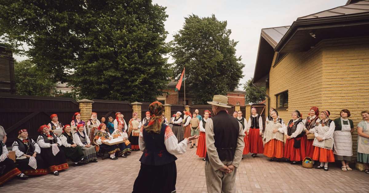 Foto: Pļavu ielā atklāta jauna kultūrvieta “Sventāja” | liepajniekiem.lv