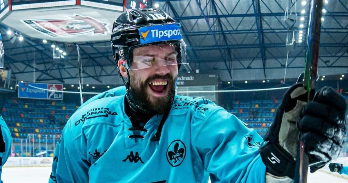 Latvian Players Zīle, Egle, and Mamčics Record Points in Czech Extraliga