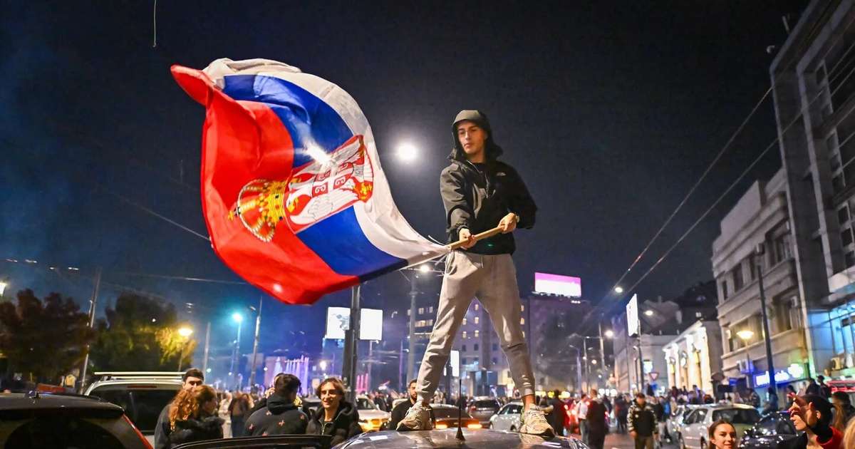 Serbian Student Movement Demands Resignations After Election Victory
