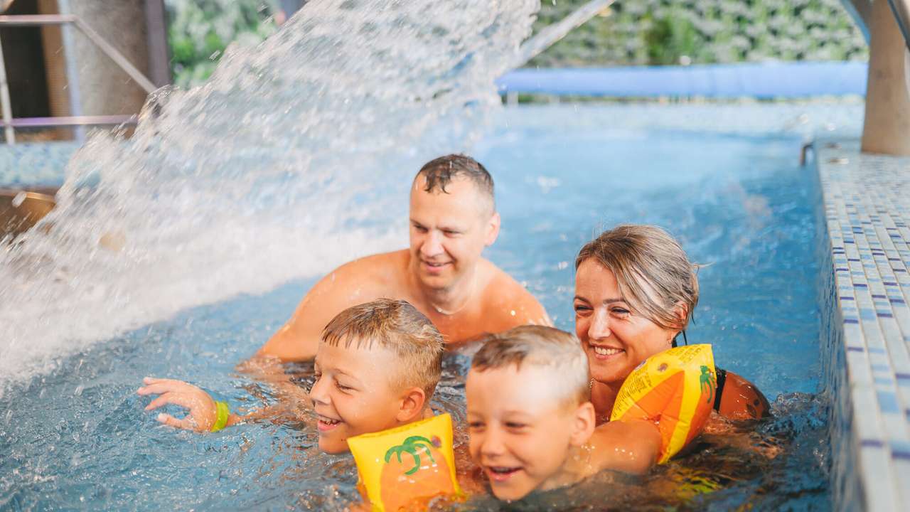 Ar Tiamo izdevīgāk: 25% atlaide LOC Baseins&amp;SPA pirmdienās