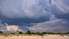 Naktī uz ceturtdienu vietām īslaicīgi līs