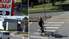 Velosipēdists uz ietves notriec sievieti. Policija lūdz atsaukties negadījuma aculieciniekus