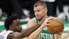 Video: Porziņģis gūst astoņus punktus "Celtics" otrajā zaudējumā sērijā