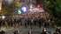 Vairākās Serbijas pilsētās piekto dienu pēc kārtas izceļas policijas un protestētāju sadursmes