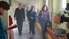 Foto: Liepājā uzņem filmu "Izdzīvošanas skola" un masu skatos gozējas arī liepājnieki