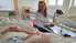 Vārdi, kas dziedē: Liepājas slimnīcā pacientus uzrunā brīvprātīgie lasītāji